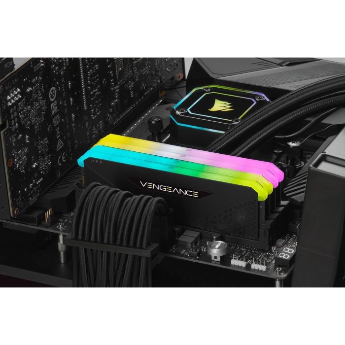 Corsair Vengeance CMG16GX4M1D3600C18 módulo de memoria 16 GB 1 x 16 GB DDR4 3600 MHz 4 Corsair Vengeance CMG16GX4M1D3600C18 módulo de memoria 16 GB 1 x 16 GB DDR4 3600 MHz 4