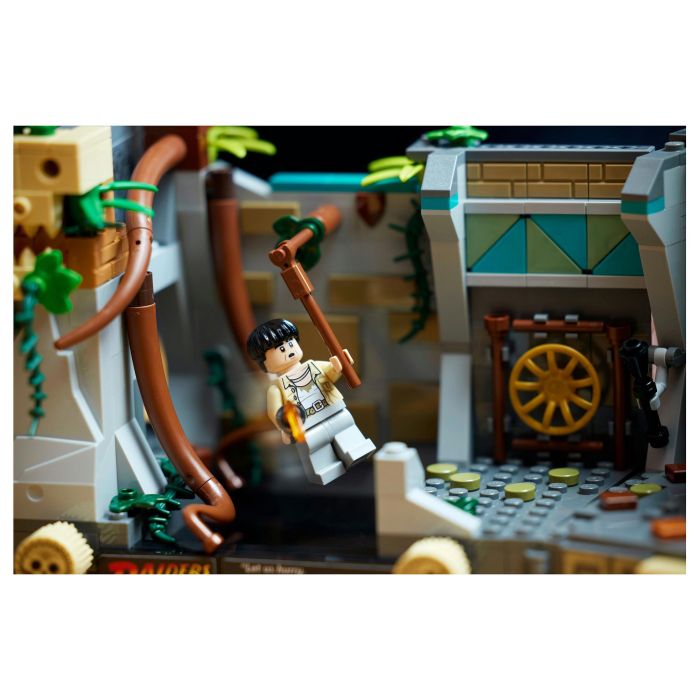 LEGO 77015 Indiana Jones Templo del Ídolo Dorado Juego de Construcción con 1545 Piezas para Mayores de 18 Años 28