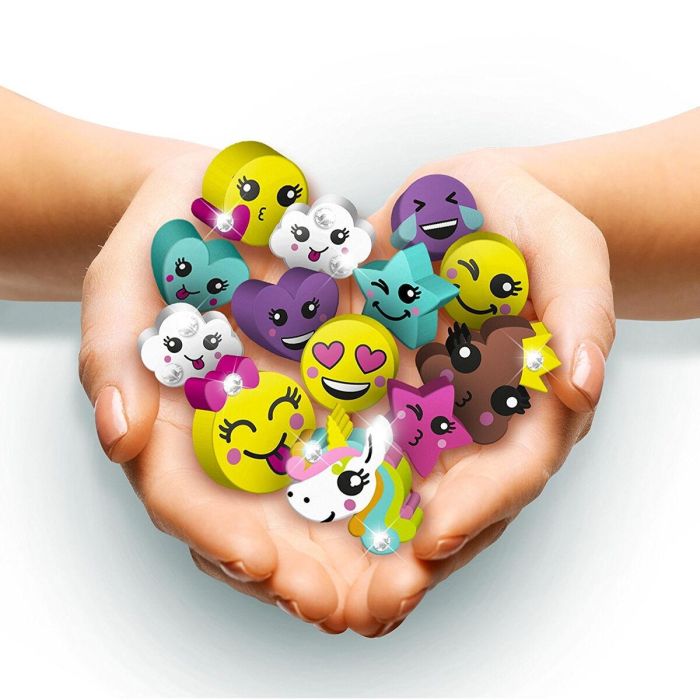 Canal Toys Gom'z Studio - Fábrica de Gomas de Borrar: Crea más de 100 Emojis personalizados con pedrería, colección Niña +8 años 4 Canal Toys Gom'z Studio - Fábrica de Gomas de Borrar: Crea más de 100 Emojis personalizados con pedrería, colección Niña +8 años 4