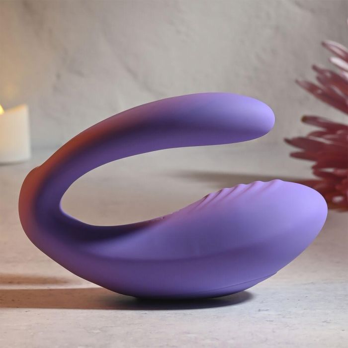 Vibrador Doble Estimulación Evolved Morado 20