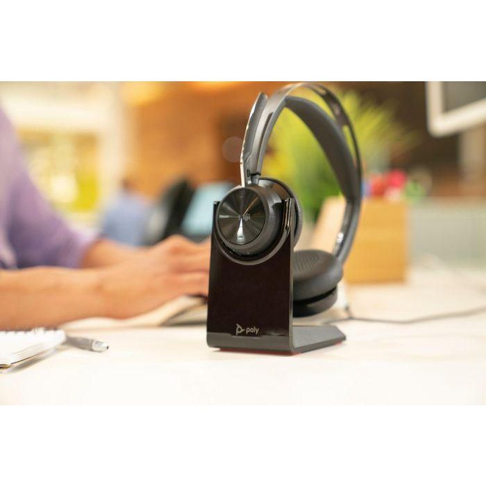 HP Voyager Focus 2 Microsoft Teams Certified USB-C-C Headset +USB-C/A Adapter +Charging Stand 9 HP Voyager Focus 2 Microsoft Teams Certified USB-C-C Headset +USB-C/A Adapter +Charging Stand 9