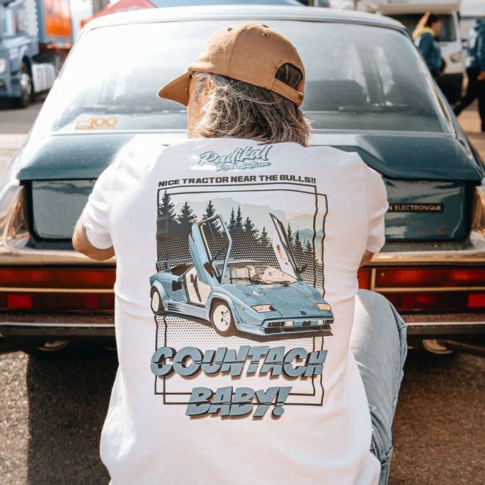 Radikal Revolution RKLCB101S Camiseta Countach Baby! Nice Tractor Near The Bull Homenaje Lamborghini V12 Blanca Talla S 2 Radikal Revolution RKLCB101S Camiseta Countach Baby! Nice Tractor Near The Bull Homenaje Lamborghini V12 Blanca Talla S 2