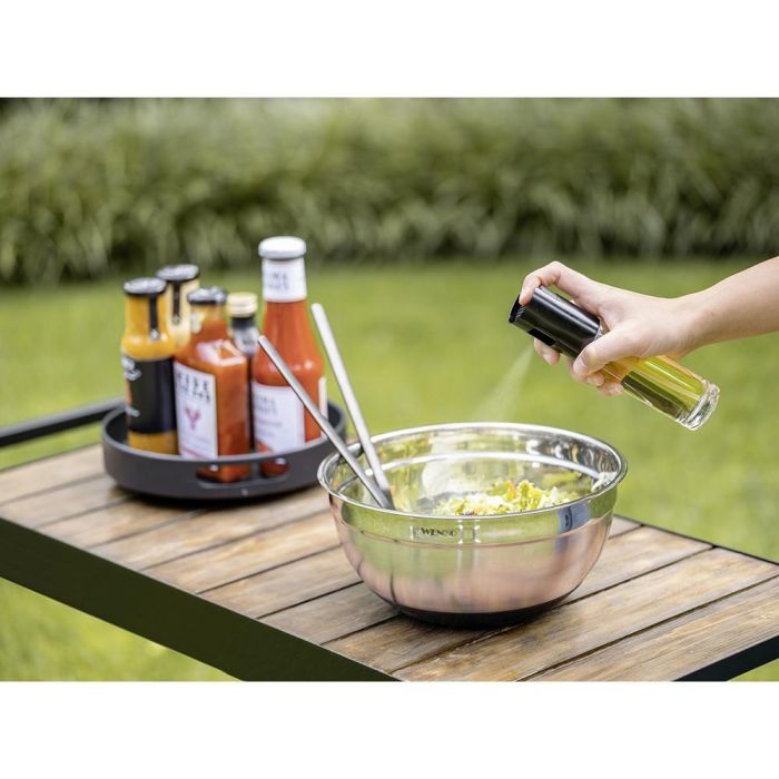 Wenko Pulverizador de Aceite y Vinagre Nevo de 100 ml, Acero Inoxidable y Cristal, Apto Lavavajillas sin Tapa para Cocinar y Hornear 2 Wenko Pulverizador de Aceite y Vinagre Nevo de 100 ml, Acero Inoxidable y Cristal, Apto Lavavajillas sin Tapa para Cocinar y Hornear 2