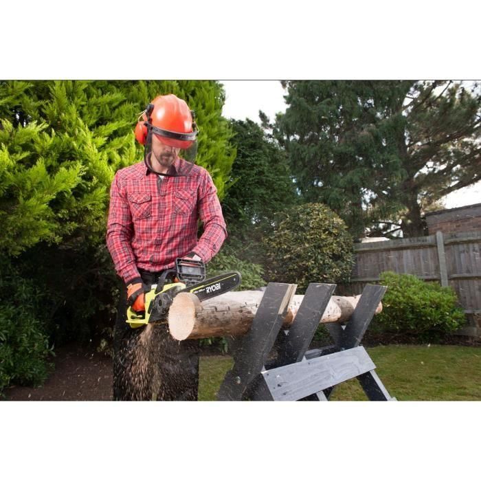 Ryobi RCS1935B2C Motosierra Eléctrica 1900 W, Guía 35 cm, 2 Cadenas, Bomba Aceite Automática, Tensor sin Herramientas 5 Ryobi RCS1935B2C Motosierra Eléctrica 1900 W, Guía 35 cm, 2 Cadenas, Bomba Aceite Automática, Tensor sin Herramientas 5