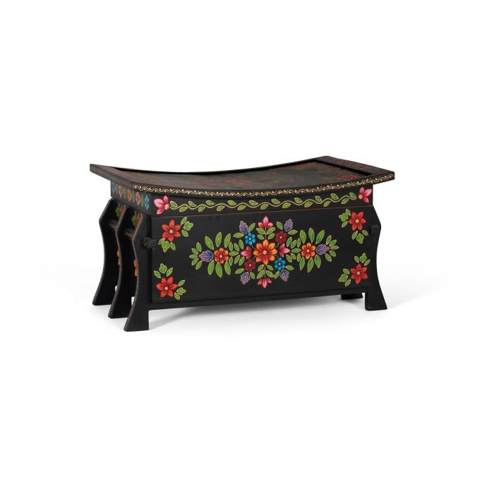 Giner Y Colomer Baúl de Madera de Mango Color Negro con Detalles Pintados a Mano 1 Giner Y Colomer Baúl de Madera de Mango Color Negro con Detalles Pintados a Mano 1