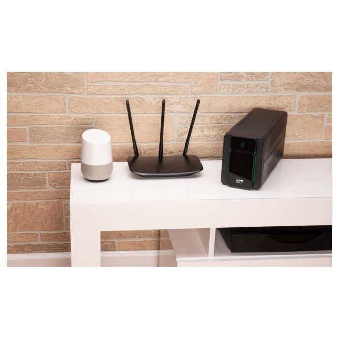 APC BX950MI Sistema de Alimentación Ininterrumpida (UPS) Línea Interactiva 0,95 kVA 520 W 6 Salidas AC