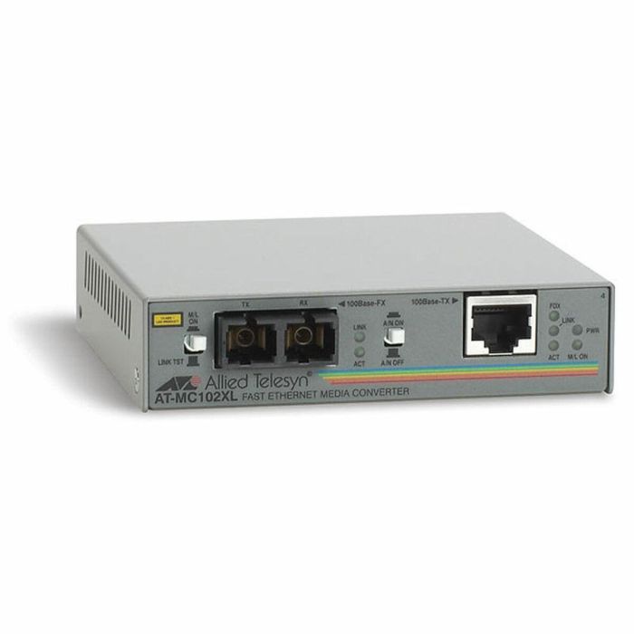 Allied Telesis 100TX to 100FX (SC) standalone media converter, UK power cord Allied Telesis 100TX to 100FX (SC) standalone media converter, UK power cord