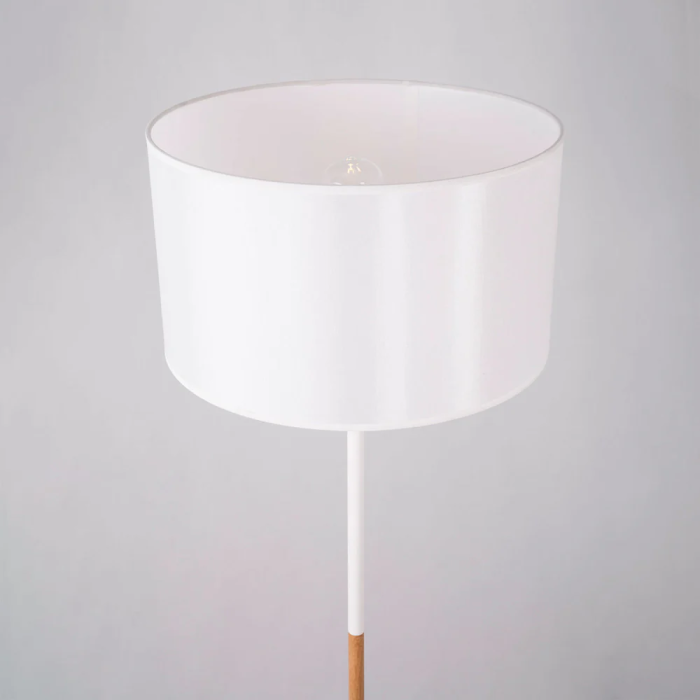 Lámpara de Suelo "Puducherry" SKD-F1006 para Hogar y Negocios. Diseño Elegante y Moderno. Luz Cálida, Fría o RGB E27