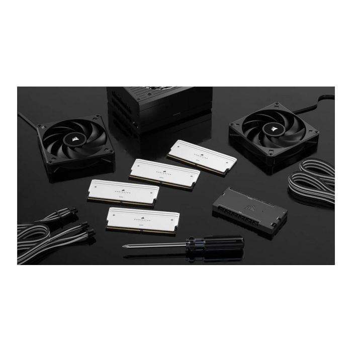 Corsair 32GB PC 7000 CL34 DOMINATOR TITANIUM RGB Kit (2x16GB) DDR5 Blanco Retail