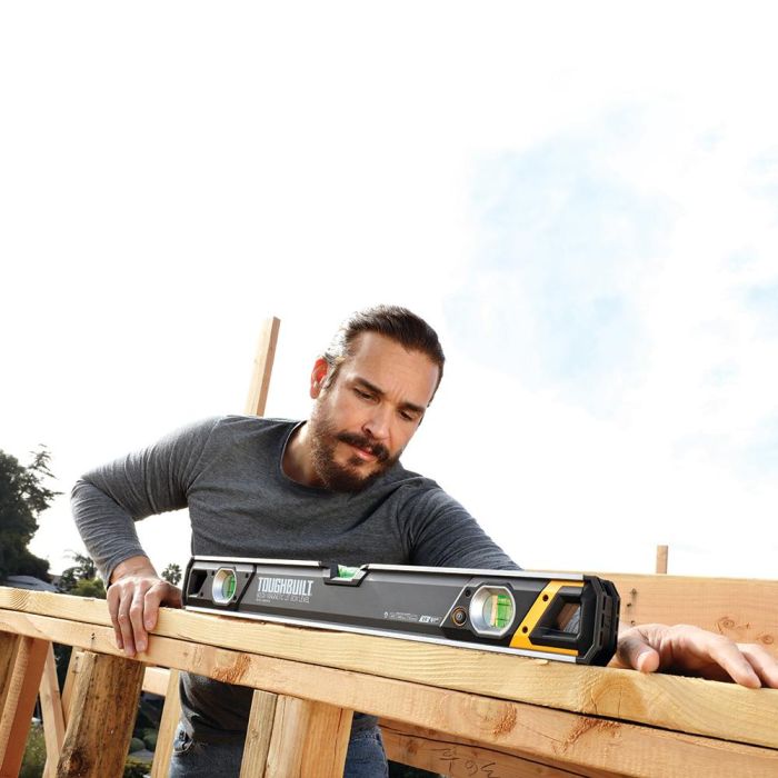 Toughbuilt Nivel Magnético Tubular Iluminado TB-H2-L-M60LH-M de 60cm con Burbuja LED 4