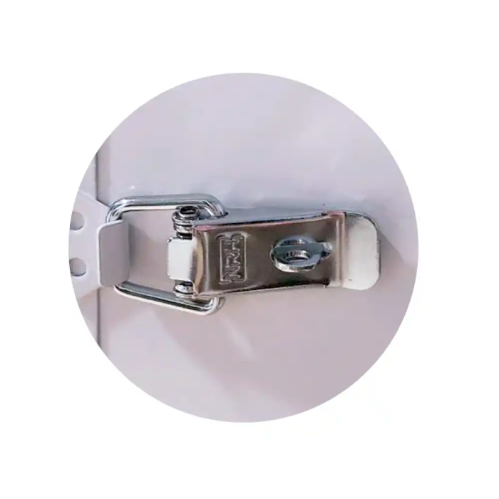 Q-connect Botiquin Primeros Auxilios Metálico 4 Compartimentos Vacío Blanco y Rojo 275x300x120 mm 1 Q-connect Botiquin Primeros Auxilios Metálico 4 Compartimentos Vacío Blanco y Rojo 275x300x120 mm 1