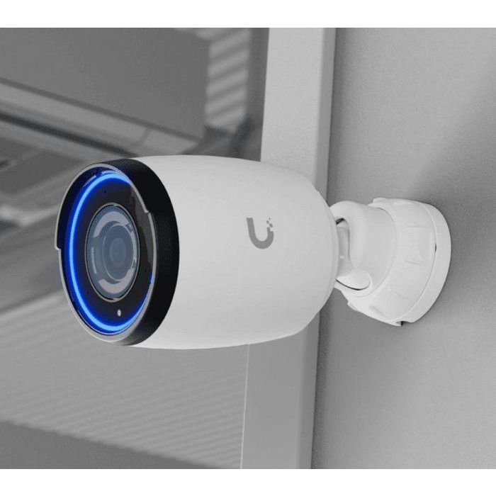 Ubiquiti Cámara IP 4K Ultra HD PoE con Zoom Óptico 3x y Visión Nocturna IR para Interior/Exterior 2