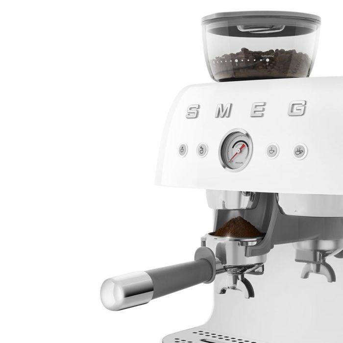 Smeg EGF03WHEU Máquina de Café Espresso 50's Style con Molinillo Integrado Blanca 4