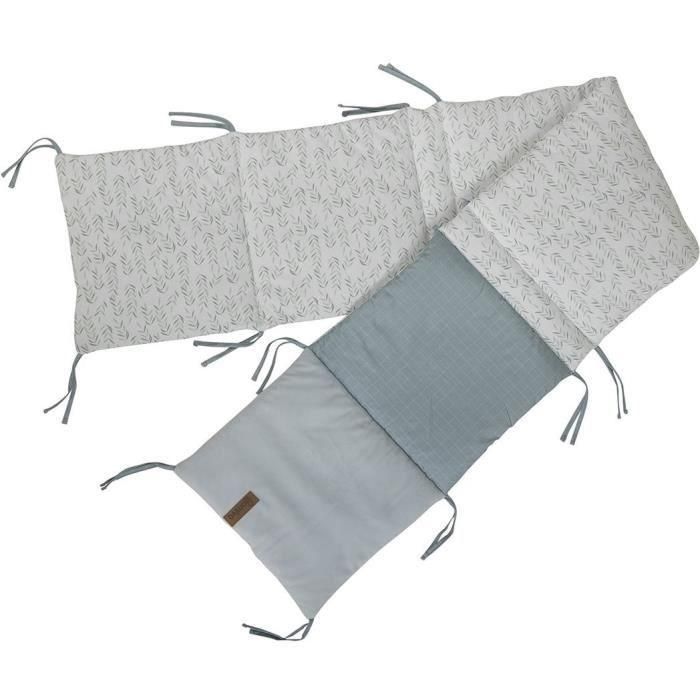 Domiva Parachoques adaptable para cuna Filou 30x180 cm - Estampado follaje y cuadros sutiles verde tomillo con personaje de orejas grandes Domiva Parachoques adaptable para cuna Filou 30x180 cm - Estampado follaje y cuadros sutiles verde tomillo con personaje de orejas grandes