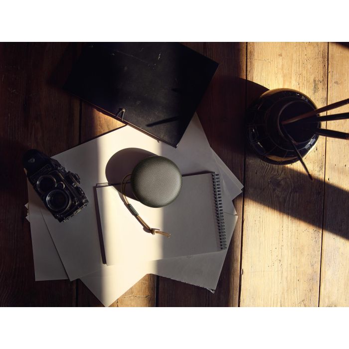 Bang&Olufsen BeoPlay A1 - 2nd Edition Bluetooth Speaker. Anthracite Black 3 Bang&Olufsen BeoPlay A1 - 2nd Edition Bluetooth Speaker. Anthracite Black 3