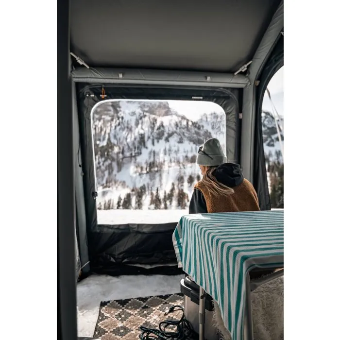 Dometic DOM5056446116893 Toldo Hinchable Winter Air PVC 180 M - Ancho 1,8 m Vestíbulo Estático para Nieve Fabricado en PVC Weathershield 5