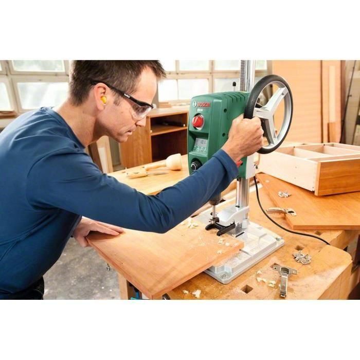 Bosch PBD 40 Perforadora de Columna 710W con Regulador Electrónico, 2 Velocidades (200-2500 rpm) y Pantalla Digital 3 Bosch PBD 40 Perforadora de Columna 710W con Regulador Electrónico, 2 Velocidades (200-2500 rpm) y Pantalla Digital 3
