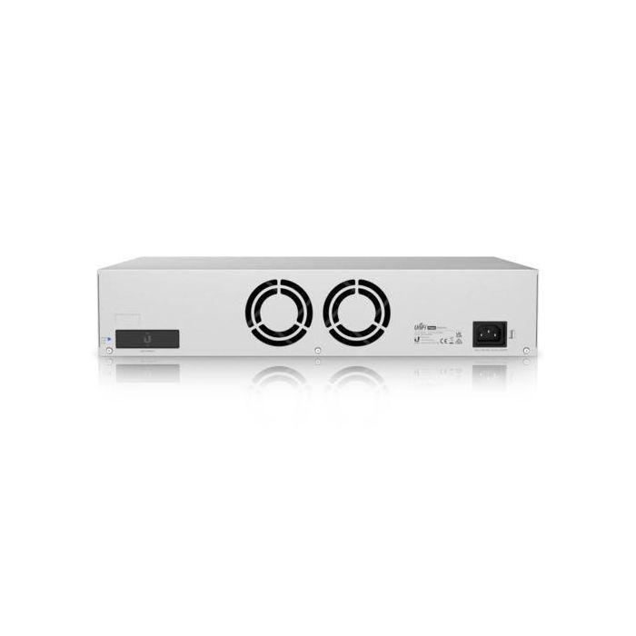 Ubiquiti (1) x 10/100/1000 Mbps RJ45 Ethernet, (1) x 1/10 Gbps SFP+ Ethernet, 7 x 2.5"/3.5" HDD bays, EU 6 Ubiquiti (1) x 10/100/1000 Mbps RJ45 Ethernet, (1) x 1/10 Gbps SFP+ Ethernet, 7 x 2.5"/3.5" HDD bays, EU 6