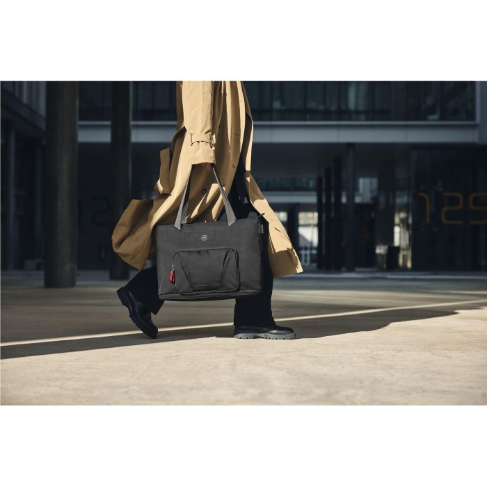 WENGER Motion Deluxe Tote 40,64cm 16Zoll Chic Black 9 WENGER Motion Deluxe Tote 40,64cm 16Zoll Chic Black 9
