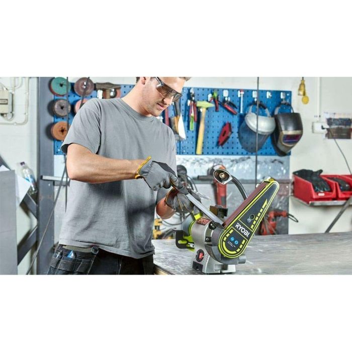 Ryobi RBGL250G Amoladora de Cinta y Disco 250W con Motor de Inducción | Muela Ø150mm | Lija 50x686mm | Lámpara Integrada 1