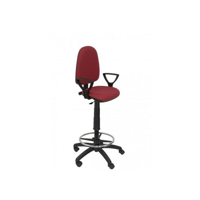 Taburete Piqueras Y Crespo Ayna Brazos Fijos Ergonomico Mecanismo De Contacto Permanente Regulable En Altura Y Aro Reposapies Asiento Y Respaldo Tapizados Bali Granate