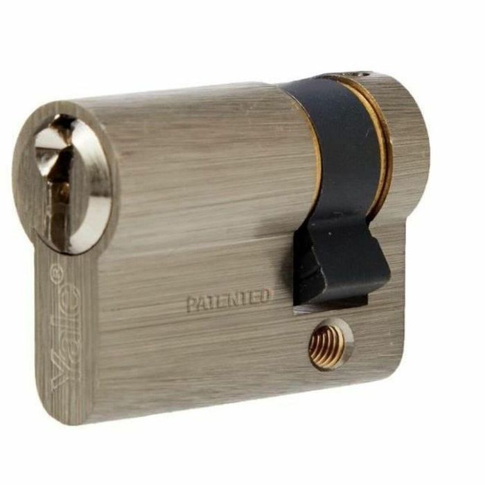 Yale Cerradura Medio Cilindro para Puerta de Garaje - 5 Pines - 3 Llaves - 30 x 10 mm 5 Yale Cerradura Medio Cilindro para Puerta de Garaje - 5 Pines - 3 Llaves - 30 x 10 mm 5