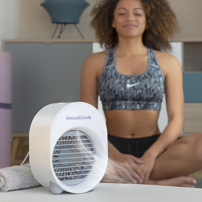 Mini Climatizador Humidificador por Ultrasonidos con LED Koolizer InnovaGoods 7 Mini Climatizador Humidificador por Ultrasonidos con LED Koolizer InnovaGoods 7