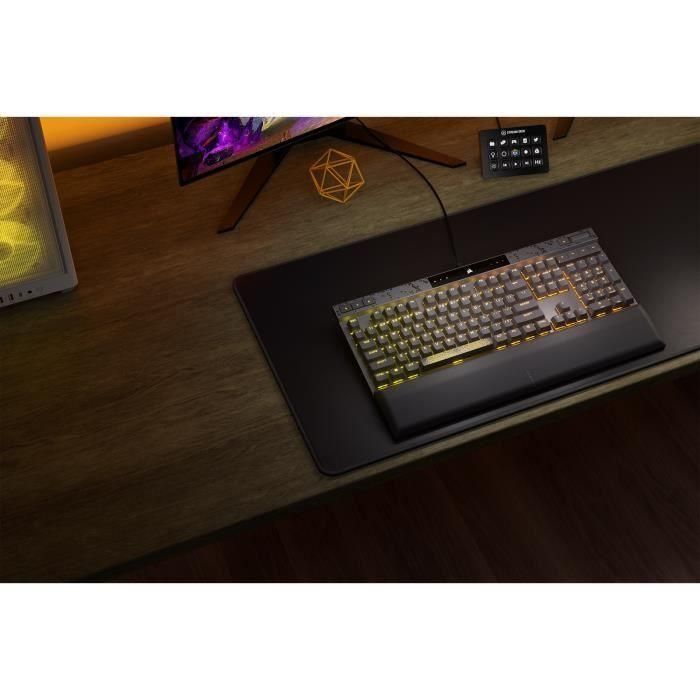 Corsair CH-910961G-FR Teclado Gaming magnético-mecánico K70 MAX RGB, Teclas PBT, Negro 5