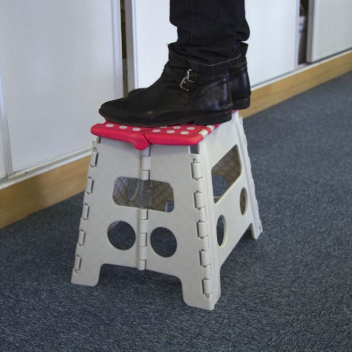 Je cherche une Idee Taburete Escalón Plegable 31 cm 5