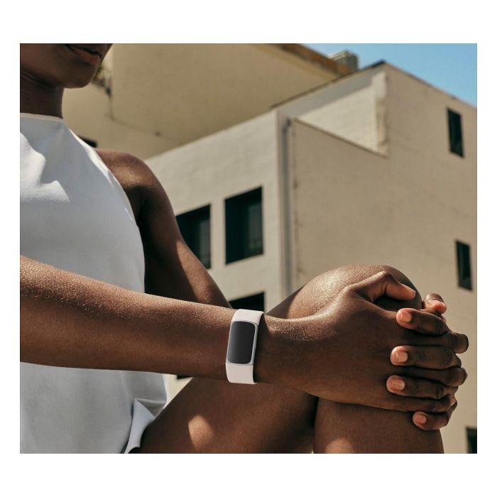 Fitbit Charge 6 Porcelain, Pulsera de Actividad con GPS y NFC, Pantalla AMOLED, Resistente al Agua, Color Beige y Plata 7 Fitbit Charge 6 Porcelain, Pulsera de Actividad con GPS y NFC, Pantalla AMOLED, Resistente al Agua, Color Beige y Plata 7