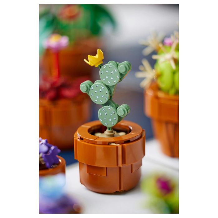 LEGO Icons 10329 Plantas Diminutas Set de Construcción Ornamental para Adultos 35