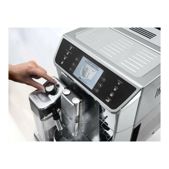 De'Longhi ECAM650.55.MS Cafetera Superautomática Espresso Conectada PrimaDonna Elite - LCD 3.5" - 8 Recetas - Depósito 2L - Gris 5 De'Longhi ECAM650.55.MS Cafetera Superautomática Espresso Conectada PrimaDonna Elite - LCD 3.5" - 8 Recetas - Depósito 2L - Gris 5
