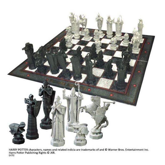 The Noble Collection Juego de Ajedrez Mágico Harry Potter Piezas 5-11cm Tablero 47x47cm 1