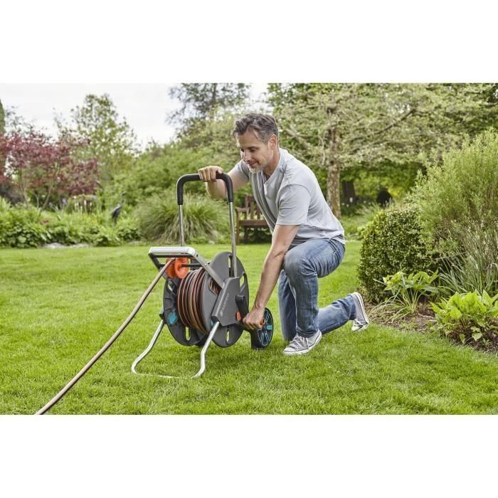 Gardena Aquaroll L Enrollador de manguera con ruedas, mango telescópico y conexión antigoteo, resistente a heladas 1 Gardena Aquaroll L Enrollador de manguera con ruedas, mango telescópico y conexión antigoteo, resistente a heladas 1
