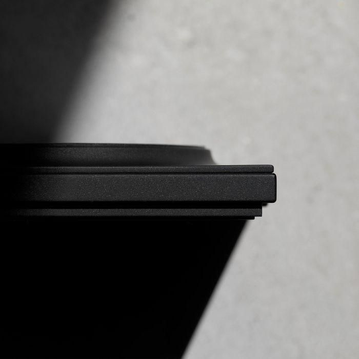 Native Union Drop Magnetic Wireless Charger Black 8 Native Union Drop Magnetic Wireless Charger Black 8
