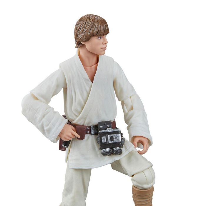 Hasbro G1551 Figura de Acción articulada Luke Skywalker Star Wars: Una Nueva Esperanza 15 cm con sable de luz y macrobinoculares 7 Hasbro G1551 Figura de Acción articulada Luke Skywalker Star Wars: Una Nueva Esperanza 15 cm con sable de luz y macrobinoculares 7