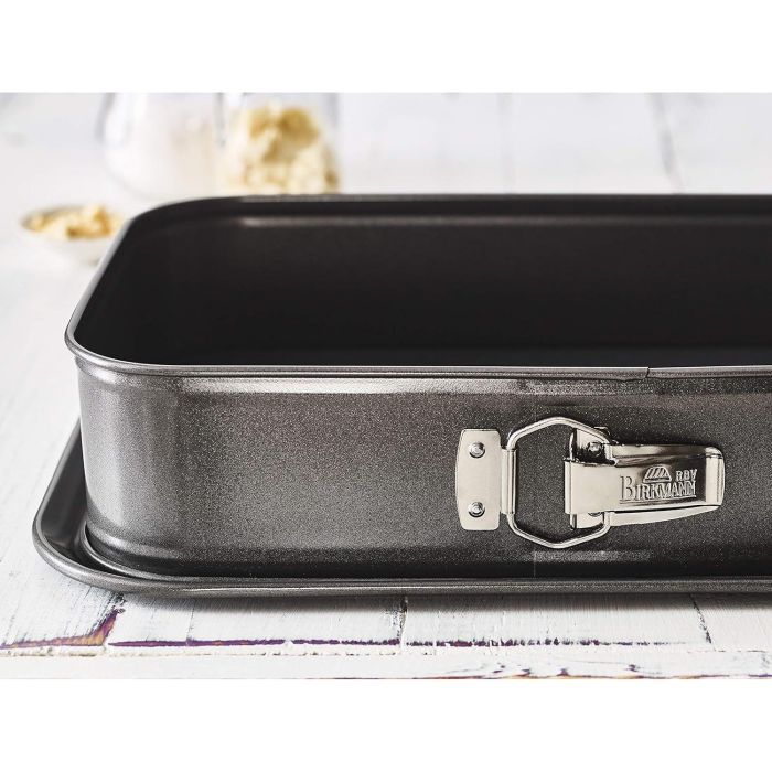 Molde rectangular para hornear con base desmontable - BIRKMANN - EASY BAKING - Acero al carbono - Antiadherente - 34 x 23,5 x 8 cm 3 Molde rectangular para hornear con base desmontable - BIRKMANN - EASY BAKING - Acero al carbono - Antiadherente - 34 x 23,5 x 8 cm 3