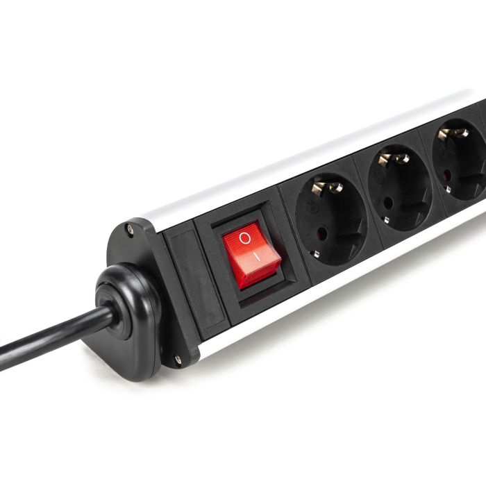 Digitus 6-Fach Steckdosenleiste mit 2xUSB-A| 1xUSB-C und Schalter Schwarz/Silver 7 Digitus 6-Fach Steckdosenleiste mit 2xUSB-A| 1xUSB-C und Schalter Schwarz/Silver 7
