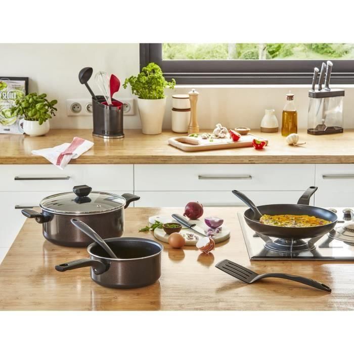 Tefal B5543202 Easy Cook & Clean Sauteuse 24 cm con cubierta, no estilos todas las luces excepto la inducción, hecha en francos 4 Tefal B5543202 Easy Cook & Clean Sauteuse 24 cm con cubierta, no estilos todas las luces excepto la inducción, hecha en francos 4