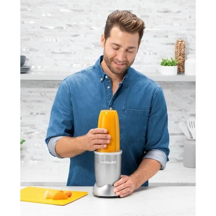 Licuadora - NUTRIBULLET - Pro - 900 Watts - 2 tazas libre de BPA - Tritan 3 Licuadora - NUTRIBULLET - Pro - 900 Watts - 2 tazas libre de BPA - Tritan 3