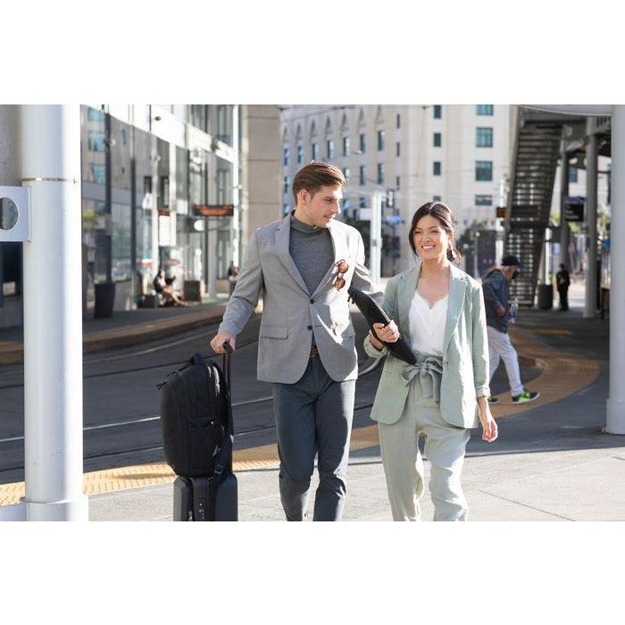 HP Mochila RENEW BUSINESS para portatil de 17,3" 2 HP Mochila RENEW BUSINESS para portatil de 17,3" 2