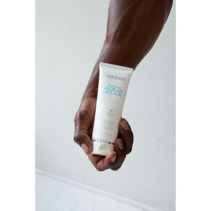 Lubricante Wicked Sensual Care 120 ml 1 Lubricante Wicked Sensual Care 120 ml 1