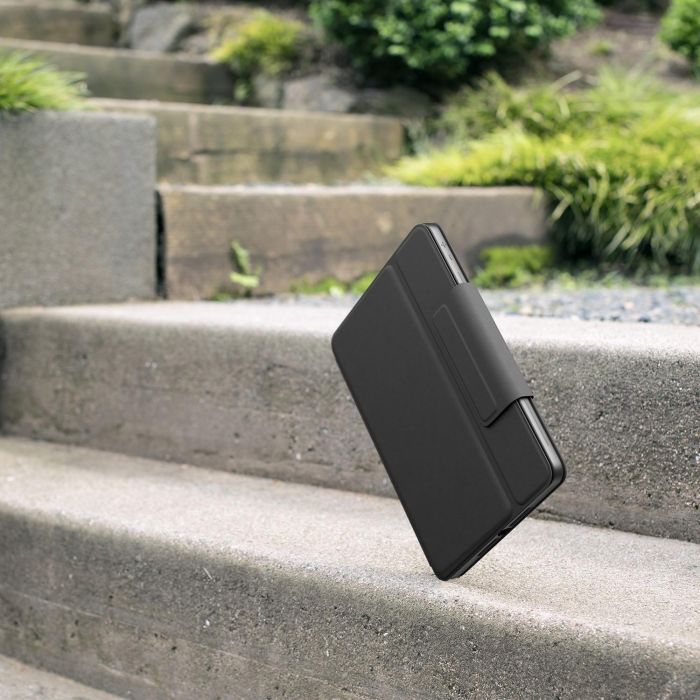 RUGGED FOLIO 7TH AND 8TH 16 RUGGED FOLIO 7TH AND 8TH 16