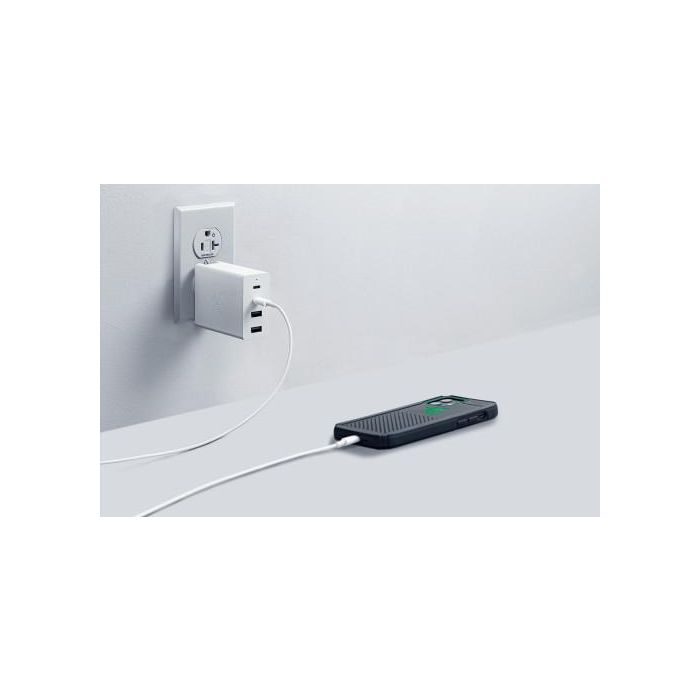 Razer RC21-01700200-R3M1 Cargador para Interior de 130W, Blanco, Compatible con Auriculares, Smartphones, Tablets, Portátiles y más 3