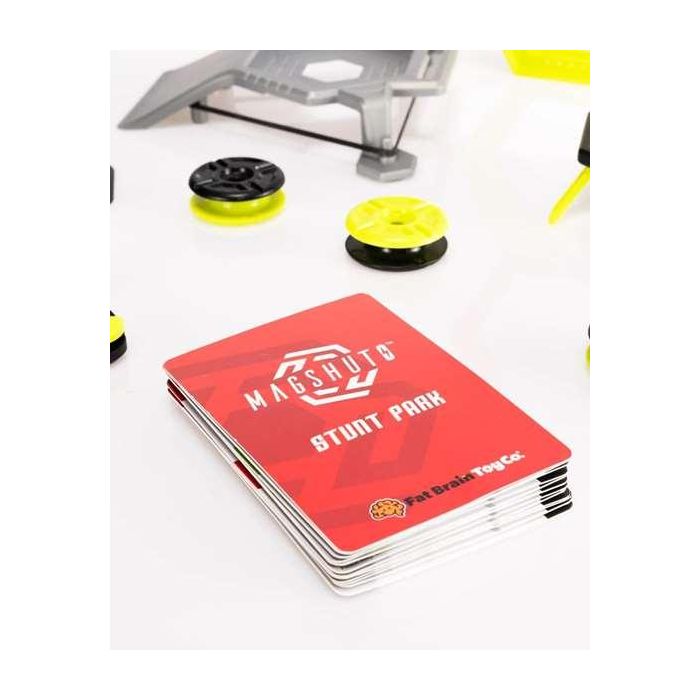 Bizak Circuito de Carreras Magshuto Stunt Park con Saltos, Rebotes y Acrobacias para Niños +3 Años 4