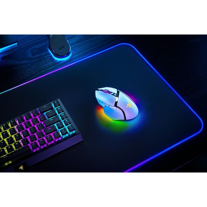 Razer Basilisk V3 Pro Ratón Gaming Inalámbrico Blanco, Óptico, Bluetooth/USB-C, 30000 DPI, 11 Botones Programables 11