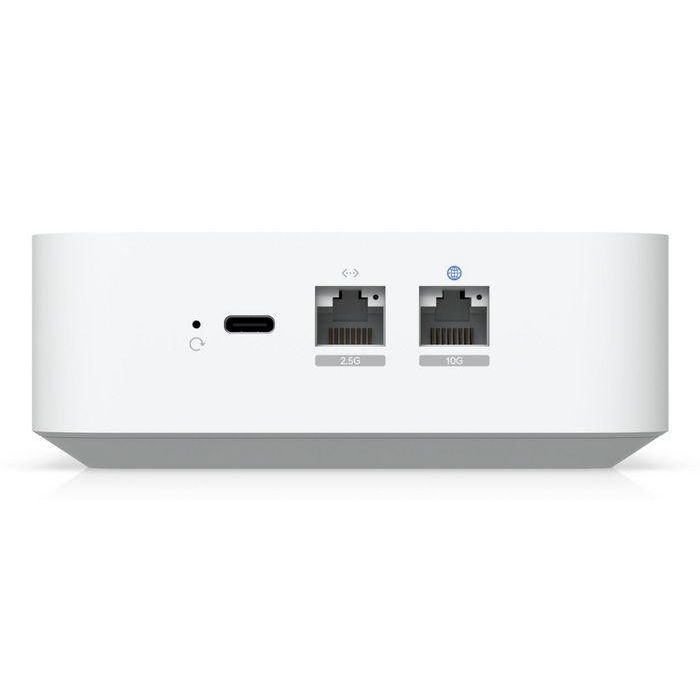 Ubiquiti Quad-core ARM Cortex-A53 at 1.5 GHz, 3 GB memory, 10G SFP+, 10 GbE RJ45, 2.5 GbE RJ45, WiFi 7, Bluetooth, 22W, 117 x 117 x 42.5 mm 8 Ubiquiti Quad-core ARM Cortex-A53 at 1.5 GHz, 3 GB memory, 10G SFP+, 10 GbE RJ45, 2.5 GbE RJ45, WiFi 7, Bluetooth, 22W, 117 x 117 x 42.5 mm 8