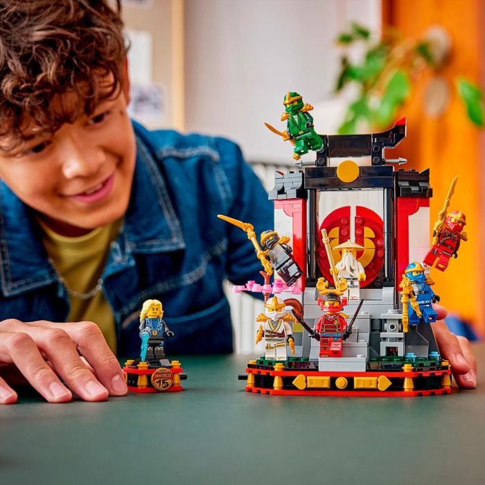 LEGO 71866 Exposición de Personajes Ninja 15 Aniversario Set de Construcción con 8 Minifiguras para Niños y Fans de +14 Años 4