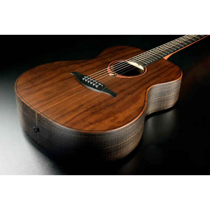 LAG Guitarra Acústica Auditorium Sauvage Lag Acabado Satinado Cuerpo de Eucalipto Tapa Maciza Brankowood 6 Cuerdas 7