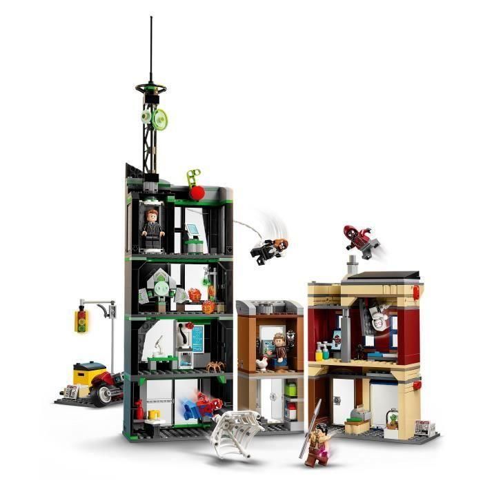 LEGO 76324 Marvel Spider-Man vs. Oscorp - Set de Construcción para niños a partir de 10 años 2